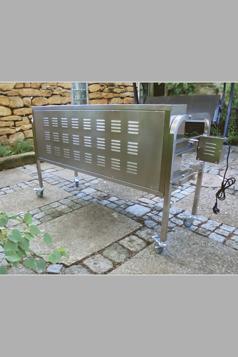 Holz Spanferkelgrill Lammgrill Spießgrill Vertikalgrill